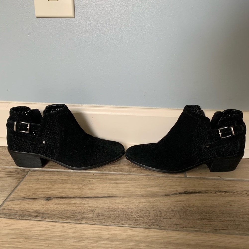 Vince Camuto Booties